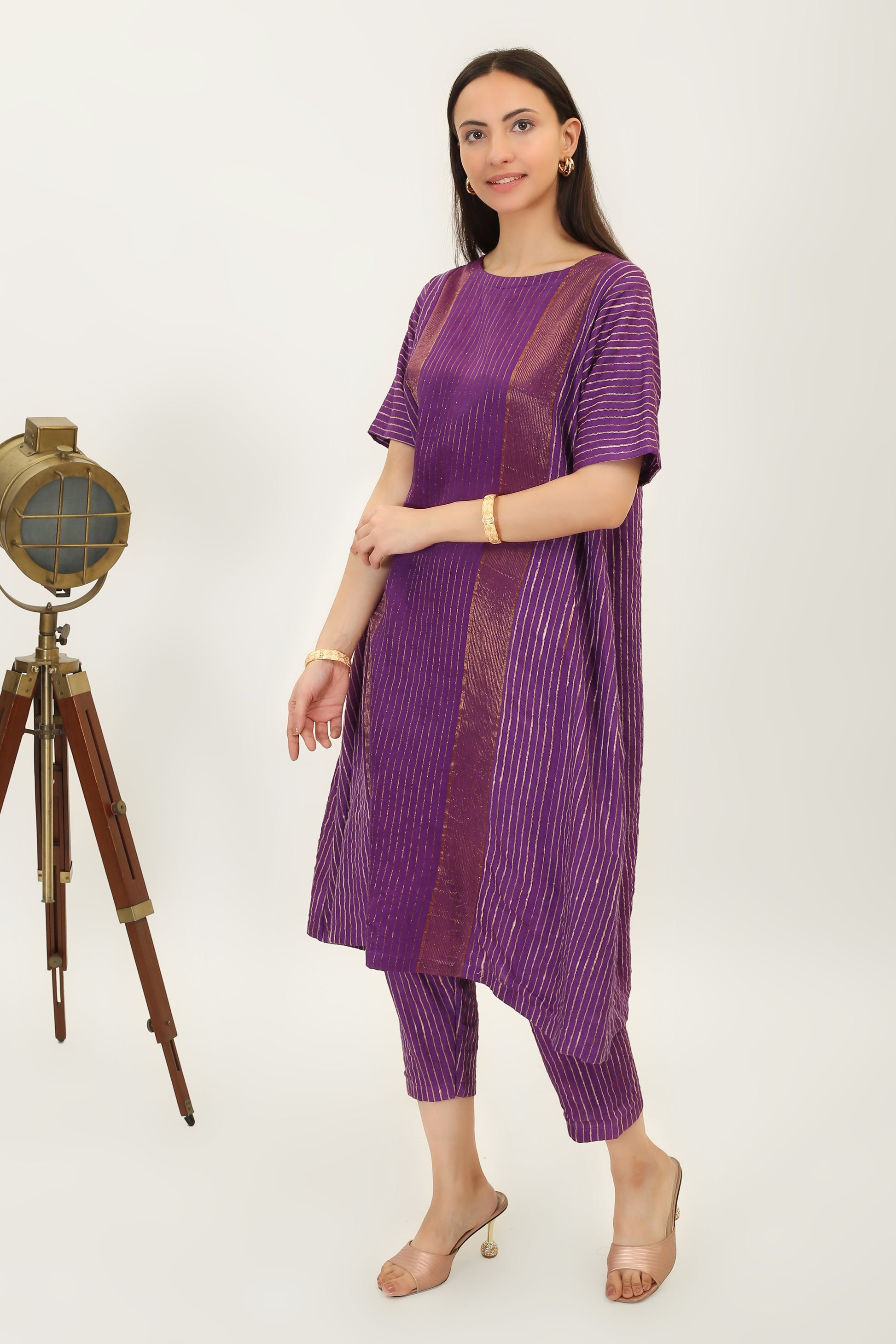 BAHAAR: Handwoven Bhagalpuri silk kurta set - SIMPLY KITSCH