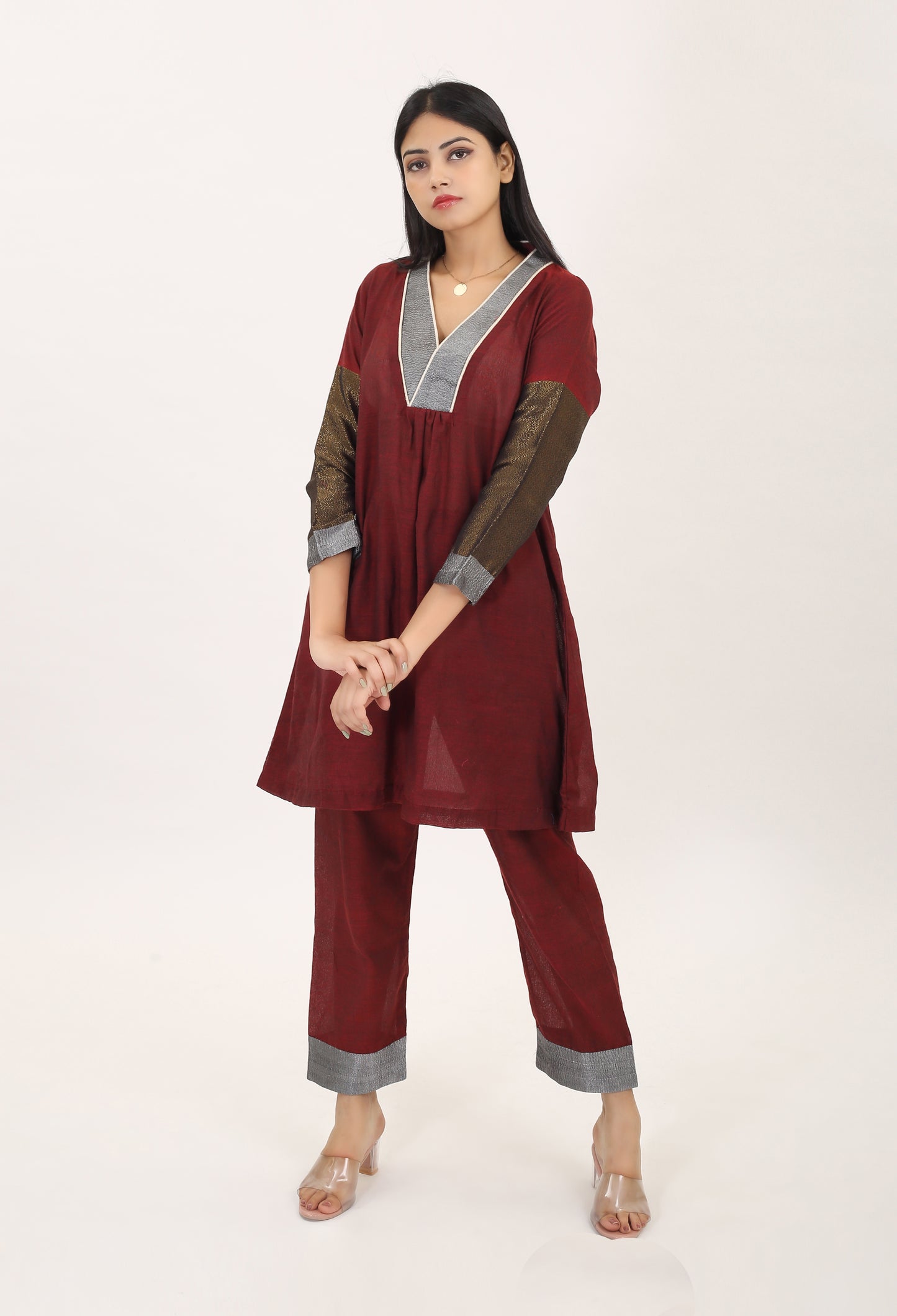 ANOKHI: Handwoven cotton zari kurta sets - SIMPLY KITSCH