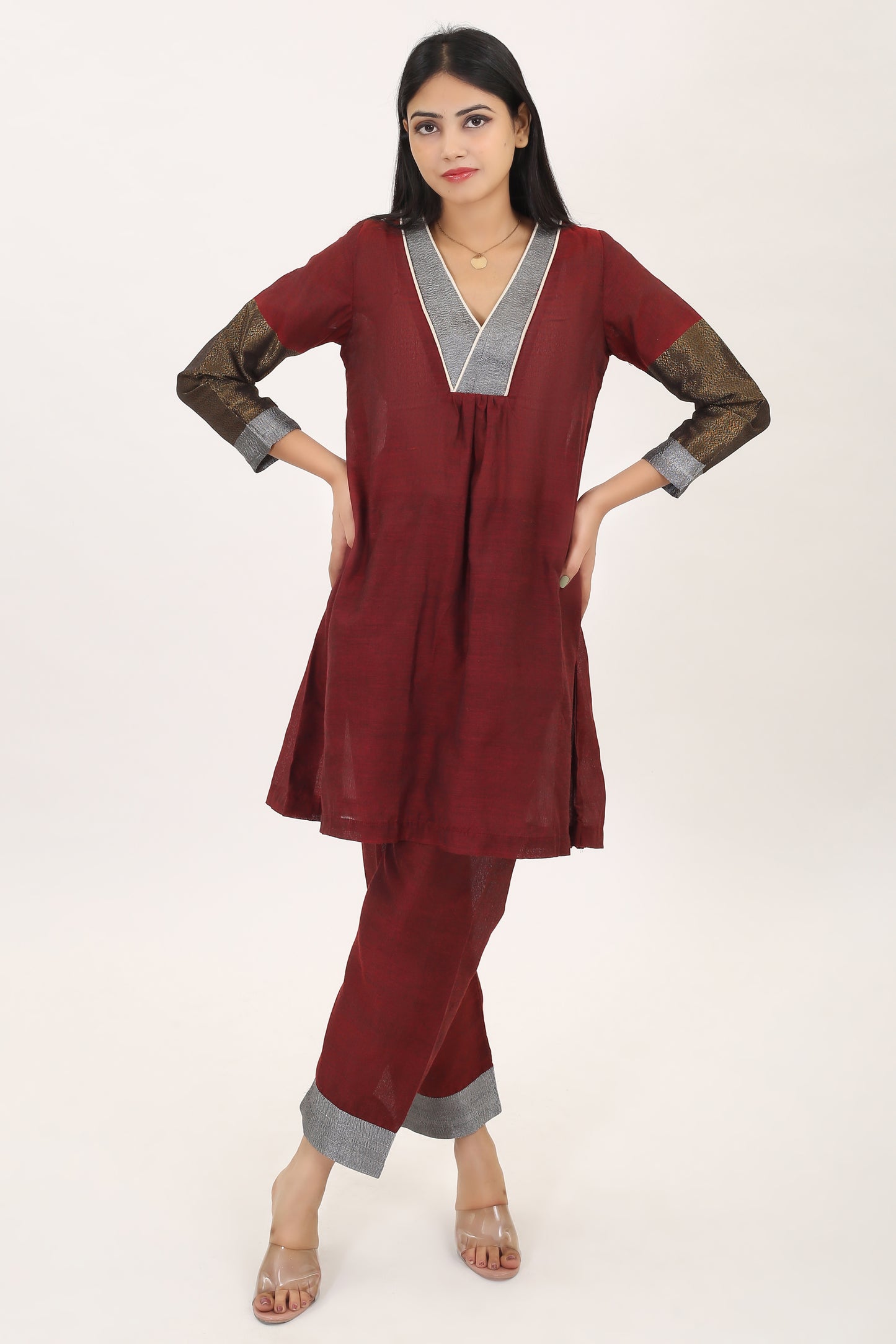 ANOKHI: Handwoven cotton zari kurta sets - SIMPLY KITSCH
