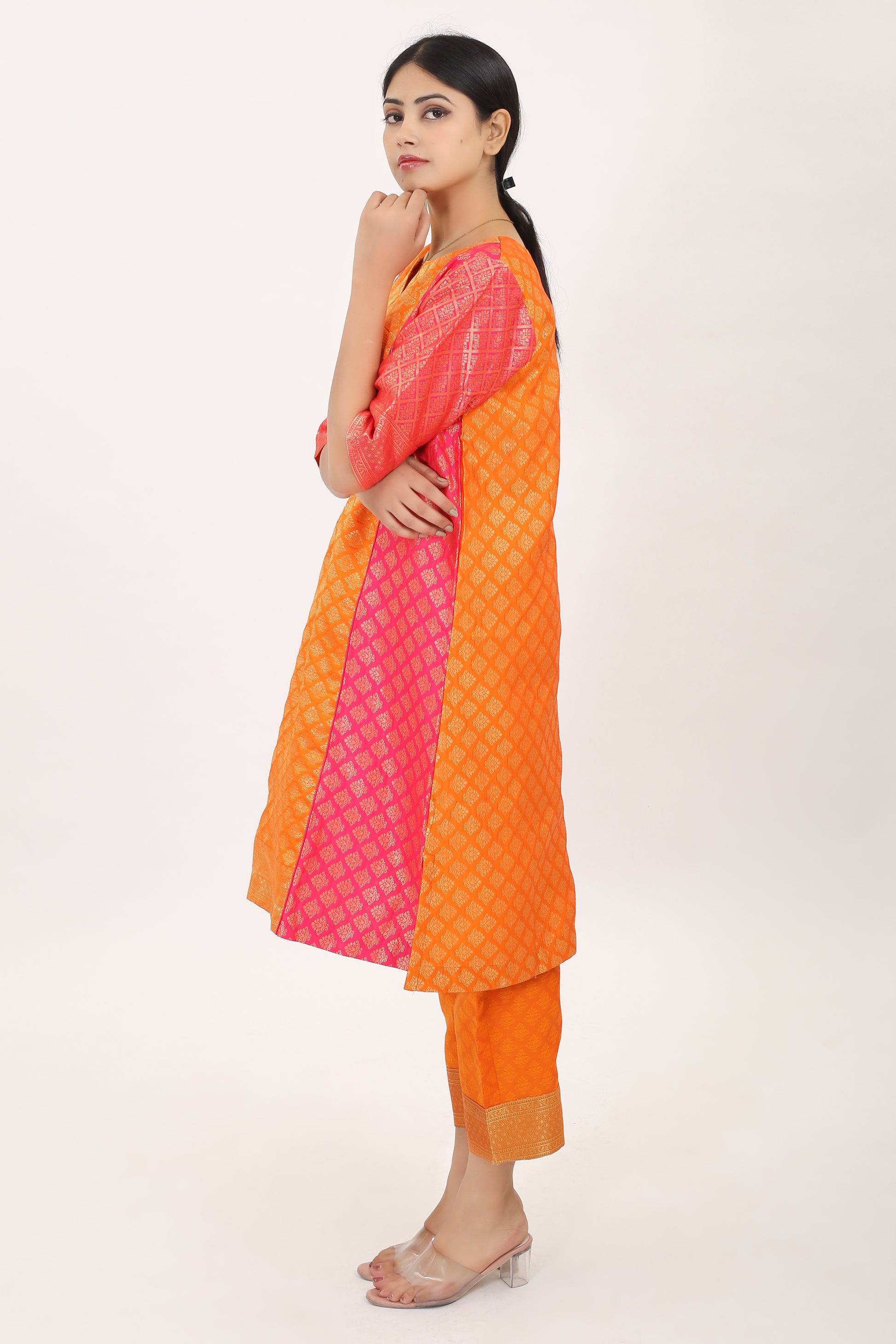 KESAR: Handwoven silk zari brocade women kurta set - SIMPLY KITSCH