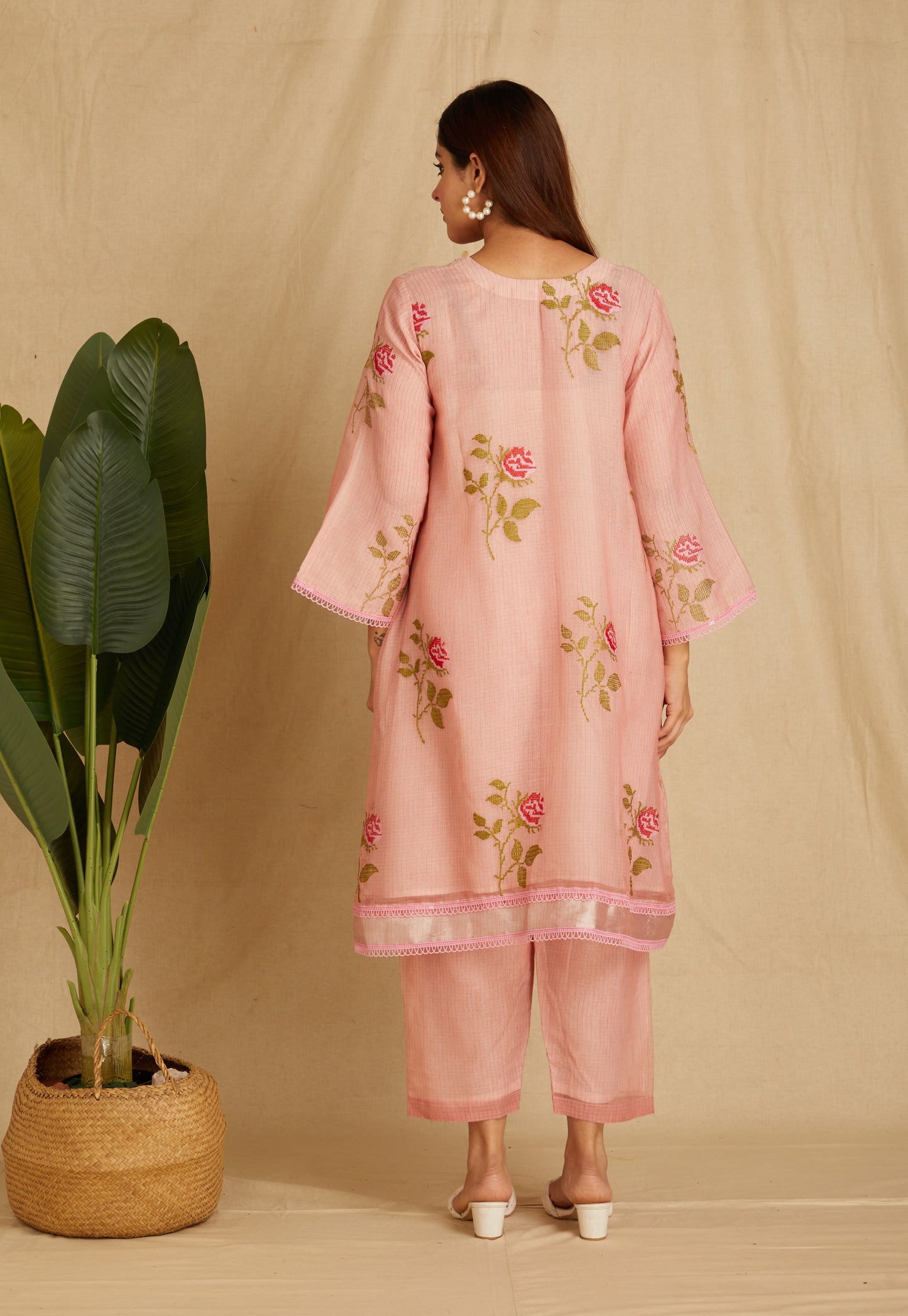 ANIRA: Pink Embroidered Kota Doria Kurta Set